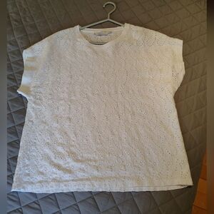 Contemporaine By Simons White Eyelet Short Sleeve Tee